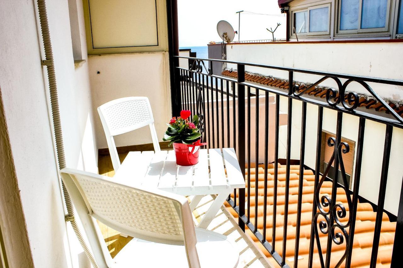 Casa Peppino Apartman Letojanni Kültér fotó